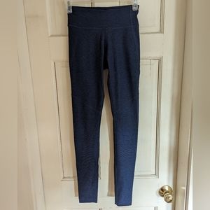 Outdoor Voices XS leggings